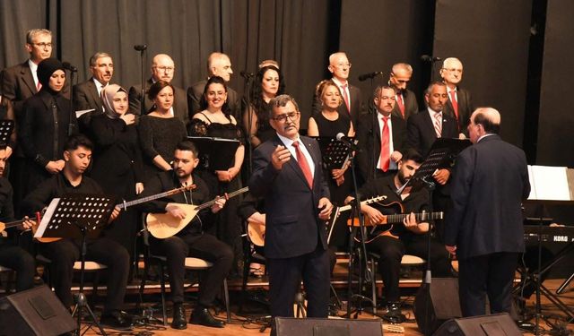 Osmaniye'de Türk halk müziği rüzgarı esti