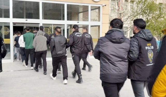Siber dolandırıcılık operasyonunda 15 kişi tutuklandı