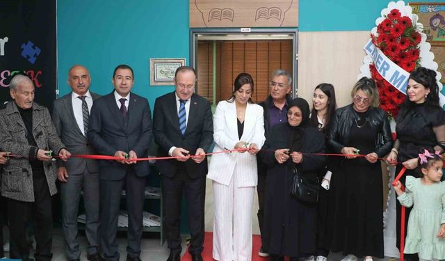 Suzan Teyze'nin adı Dede Korkut'ta kütüphaneye verildi