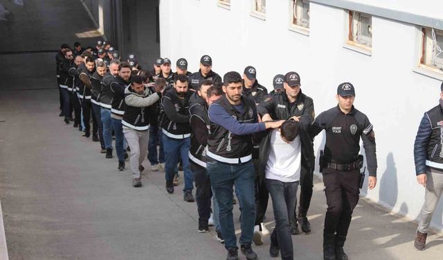 Tarihi baskın: Atık tesisi değil sigara fabrikası, 170 milyon TL'lik ürün ele geçirildi