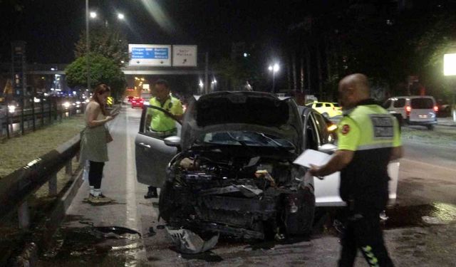 Aracın hurdaya döndüğü kazayı burnu bile kanamadan atlattı