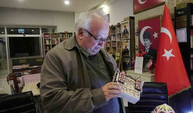 Çöpe gidecek malzemeleri sanata dönüştüren emekli usta tarihi maketlerle yaşatıyor