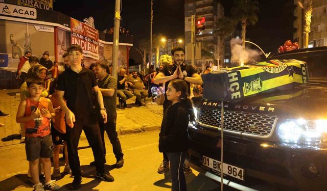 Galatasaray taraftarlarından Fenerbahçe'ye gönderme
