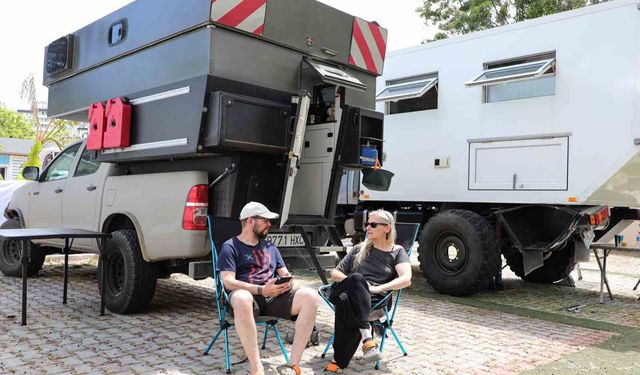 Karavan tutkunlarının bayram rotası Antalya oldu