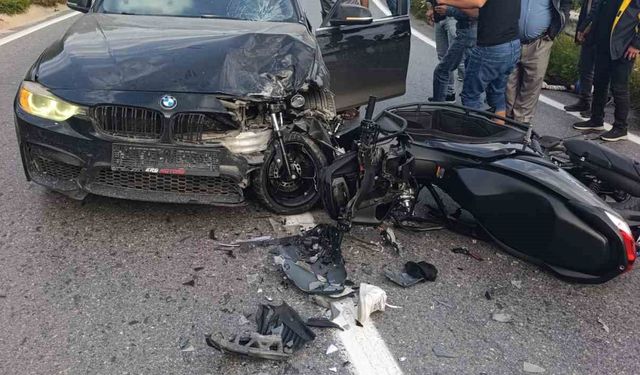 Otomobil ile motosiklet çarpıştı: 2 yaralı