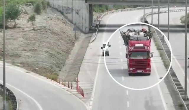 Otoyolda kuralları hiçe sayan sürücüler dron kamerasına yakalandı