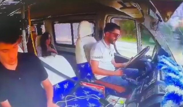 Adana'da sürücü uyudu, dolmuş duvara çarptı: 7 yaralı