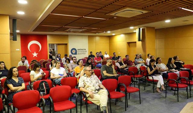 Antalya Büyükşehir Belediyesi'nin çevre vizyonu anlatıldı