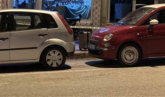 Burdur'da fünyeyle patlatılan valizden eşyalar çıktı