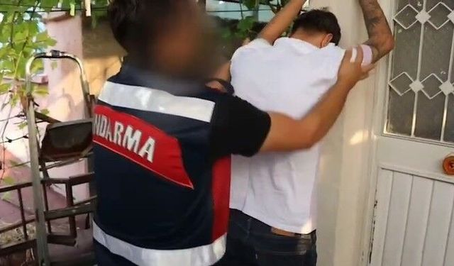 Mersin'de sahte ilan dolandırıcılarına operasyon: 18 tutuklama