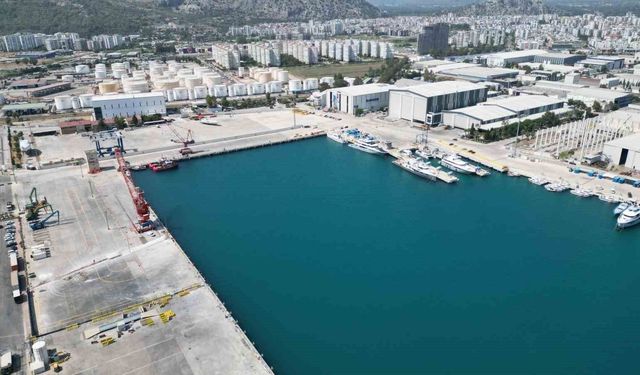 Antalya Serbest Bölge'nin haziran ayı sonu itibarıyla toplam ticaret hacmi 598 milyon 643 bin dolar oldu