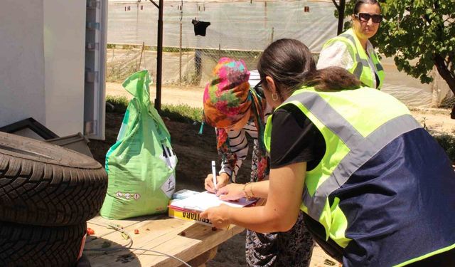 Büyükşehir'den Elmalı'da aşırı yağıştan etkilenen üreticilere destek