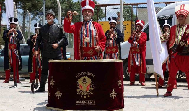 HBB Mehteranı, 'Ecdadın İzinde' programıyla Yayladağı'nda vatandaşlarla buluştu
