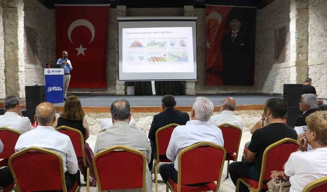 Adana'da mikroplastik kirliliği konulu forum düzenlendi