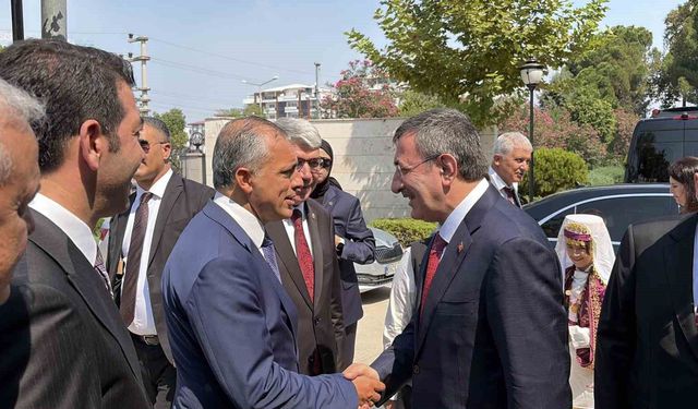 Cumhurbaşkanı Yardımcısı Cevdet Yılmaz Osmaniye'de