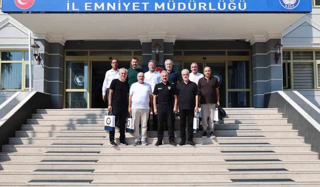Emniyet Müdürü Aktaş, yaş haddinden emekli olan meslektaşlarıyla buluştu
