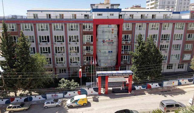 Kahramanmaraş'ta gençlerin geleceğine pusula olacak eğitim yuvası