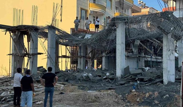 Mersin'de inşaatta beton dökümü sırasında çökme meydana geldi