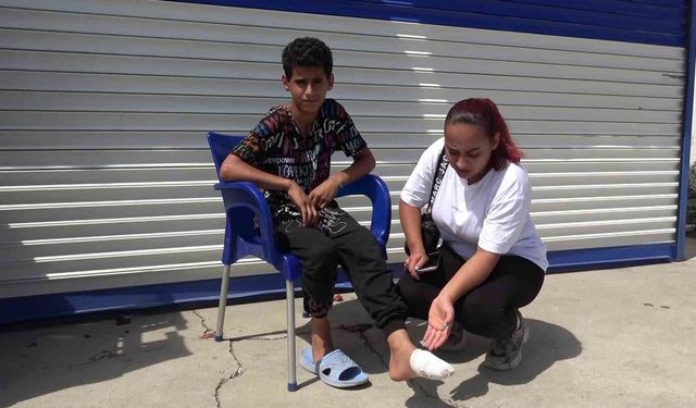 'Severdim' dediği sokak köpeğinin ısırdığı çocuk ayağından yaralandı