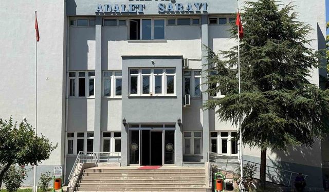 Yalvaç'ta trafikte kavga eden 2 kişi tutuklandı, 360 bin lira ceza uygulandı