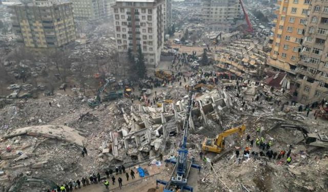 ABD'li deprem uzmanına göre, Türkiye'de art arda gelen depremler "olağan dışı"