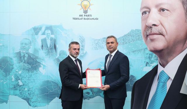 Alanya Ak Parti İlçe Başkanı Mehmet Şarani Tavlı kamuoyuna açıklamalarda bulundu