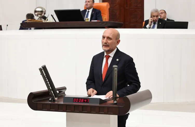 SP'li Atmaca'dan Bakan Uraloğlu’na 'Bursa Raylı Sistem' önergesi