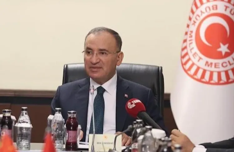 AK Parti'den TBMM'de yeni görev dağılımı... Bozdağ yeniden başkanvekili