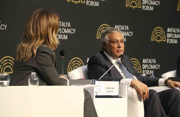 Antalya Diplomasi Forumu'nun Güney Asya oturumunda 'Hürmüz Boğazı' mesajı
