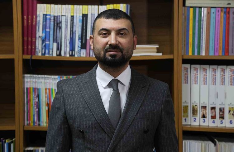 Doç. Dr. Berat Akıncı: 'Yeni kurulacak düzende hiçbir şey eskisi gibi olmayacak'