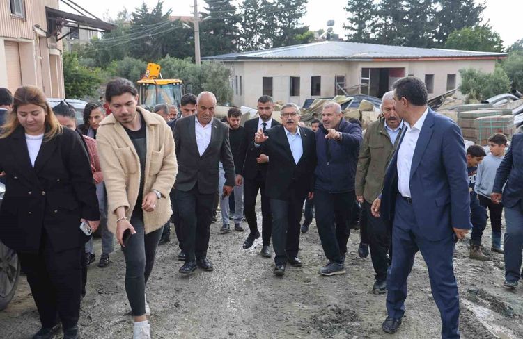 AK Parti Genel Başkan Yardımcısı Yayman: 'Sel afetini yaşayan tüm vatandaşlarımız müsterih olsunlar, zararları karşılanacaktır'