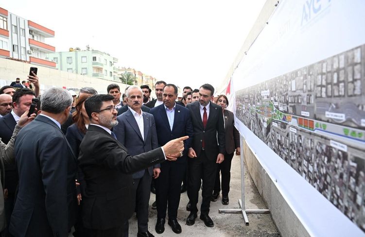Mersin Limanı Kalkınma Yolu ile Avrupa'ya bağlanıyor