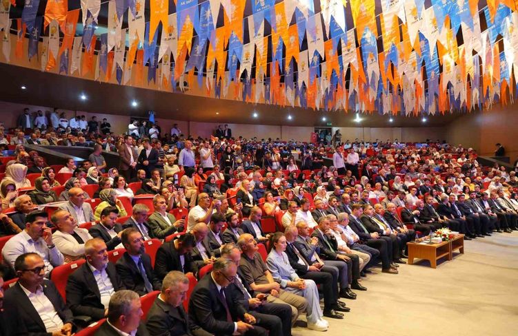 Bakan Güler: 'Türkiye, masada sözü dinlenen ve krizlerin çözümünde aranan bir ülke konumundadır'