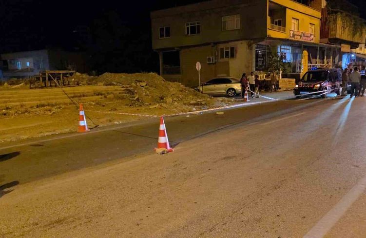 Hatay'da silahlı kavga kamerada: 2 yaralı