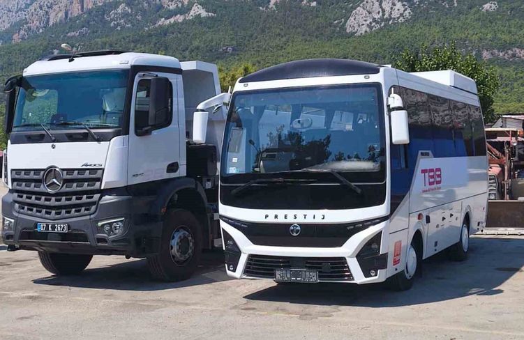 Kemer Belediye araç filosu genişliyor