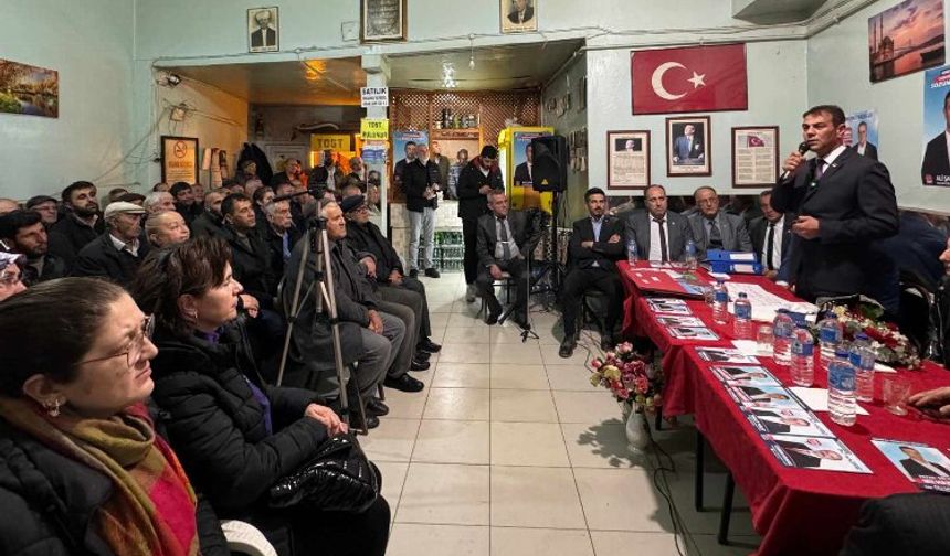 Bilecik Pazaryeri'nde sosyal medya hesabı kapatılan partiden tepki