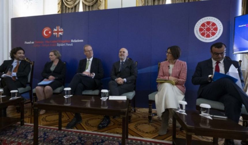 Londra’da 'Türkiye-Birleşik Krallık İlişkileri' görüşüldü
