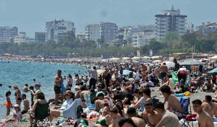 Ramazan Bayramı turizm sektörüne ilaç oldu: 20 milyon üzerinde hareket 150 milyon lira ciro