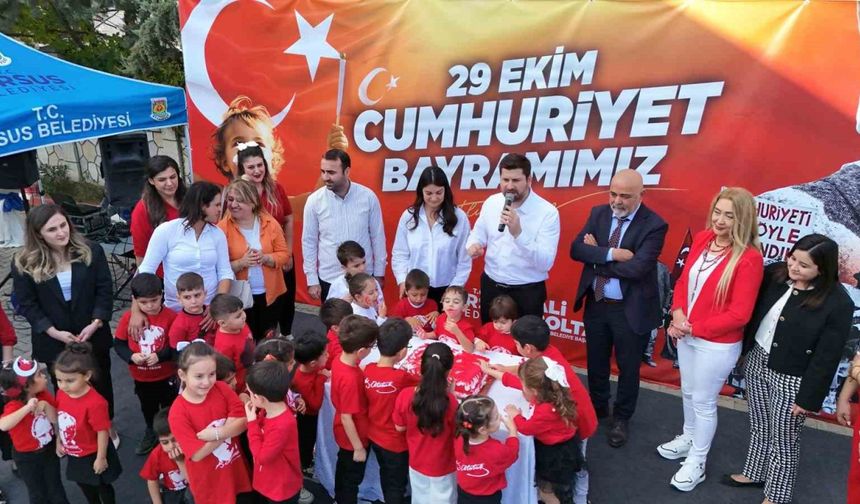 Tarsus Belediyesi kreşlerinde Cumhuriyet Bayramı coşkusu