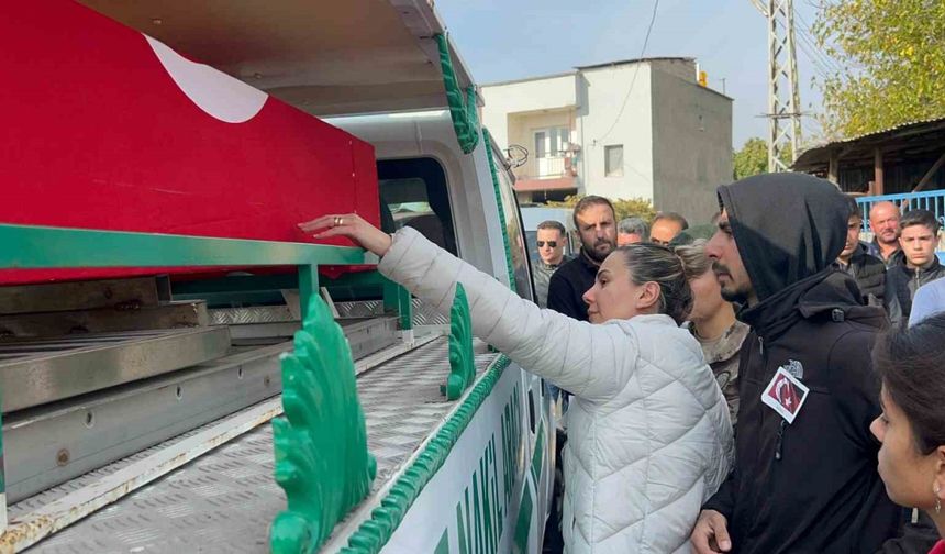 Şehit polis memuru memleketinde toprağa verildi