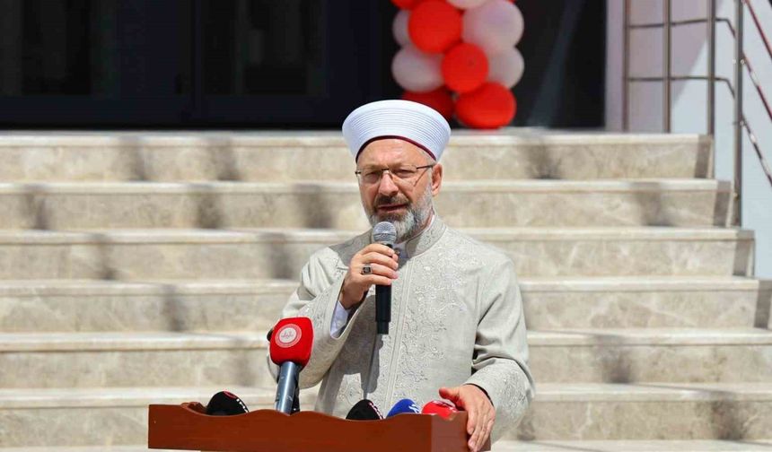 Diyanet İşleri Başkanı Erbaş: "Yapay zeka bazı zekaları geride bırakmış durumda"