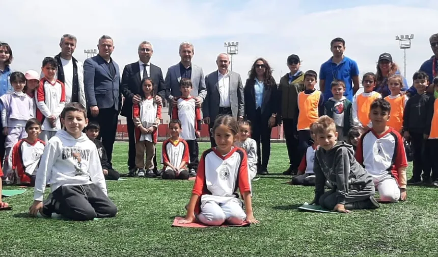Bursa Gemlik’te 6 bin öğrenci geleneksel oyunlarla buluştu
