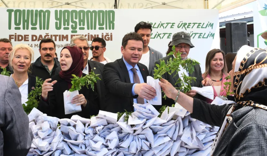 Bursa'da Osmangazi Belediyesi’nden ücretsiz fide dağıtımı