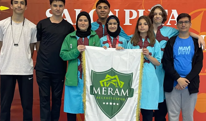 Konya Meram Belediyespor'da Türkiye ikinciliği sevinci