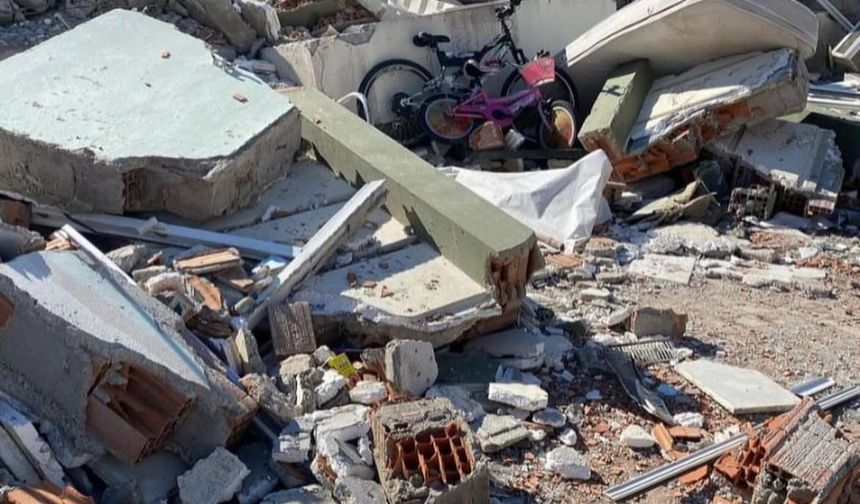 Depremde 130 kişinin öldüğü site için karar çıktı: Proje sorumlusuna 15 yıl ceza verildi
