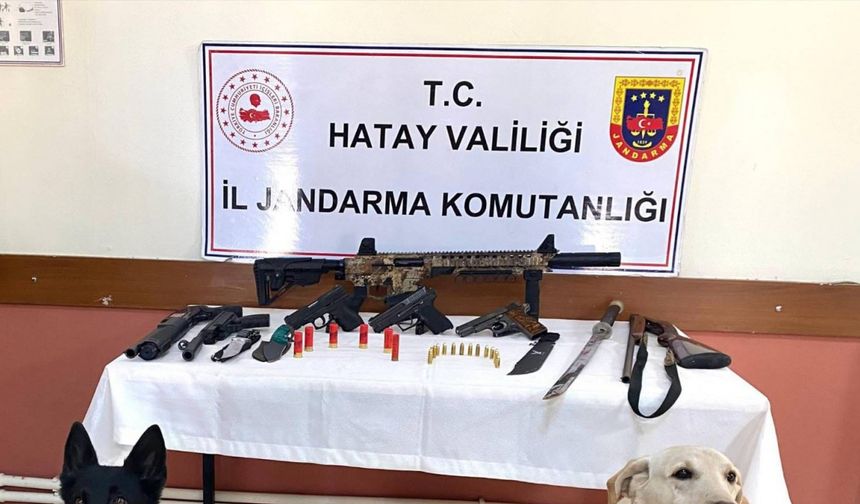 Eli silahlı sosyal medya şovmenlerine jandarmadan operasyon