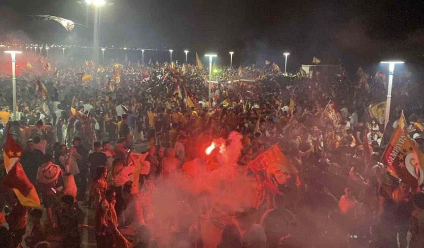Galatasaray’ın şampiyonluğu Mersin’de coşkuyla kutlandı