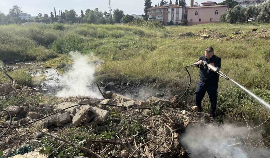 Gazipaşa’daki otluk yangını büyümeden söndürüldü
