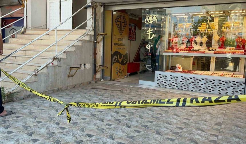 Kuyumcuyu öldürüp kayıplara karıştılar