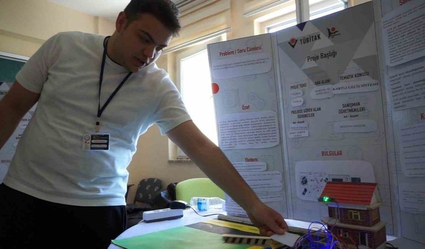 Üstün yetenekli öğrenciler Bilim Fuarında projeleriyle göz doldurdu